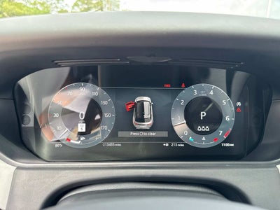 2026 Land Rover Range Rover Velar Dynamic SE