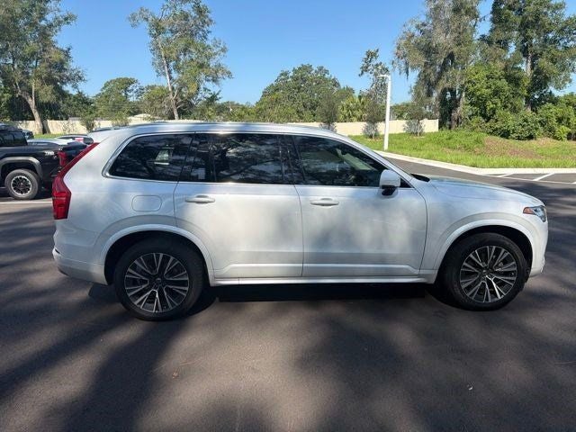 2022 Volvo XC90 T5 Momentum