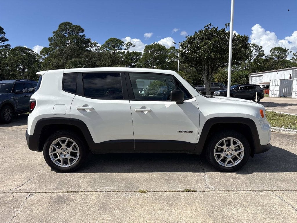 2023 Jeep Renegade Latitude