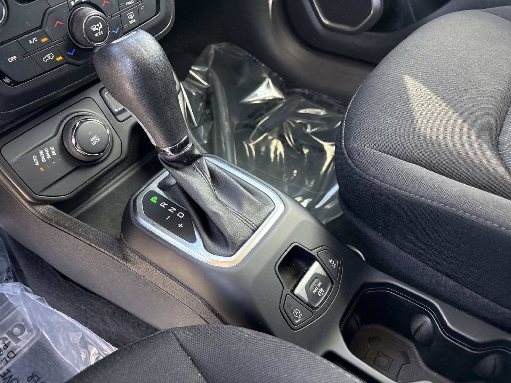 2023 Jeep Renegade Latitude