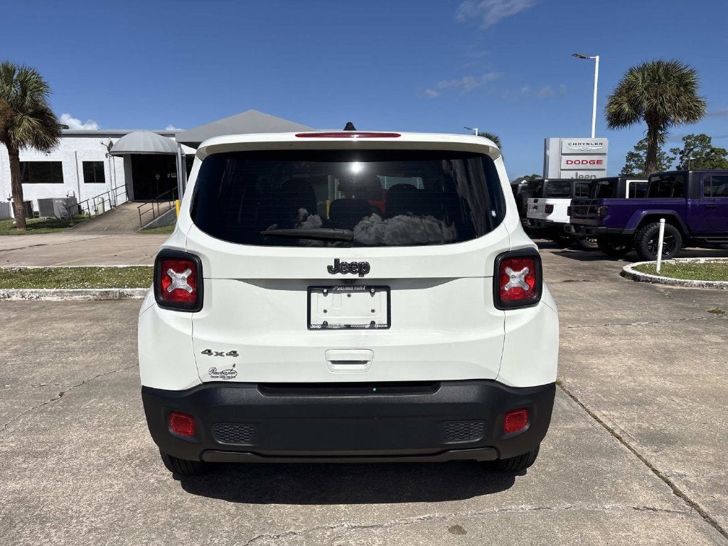 2023 Jeep Renegade Latitude