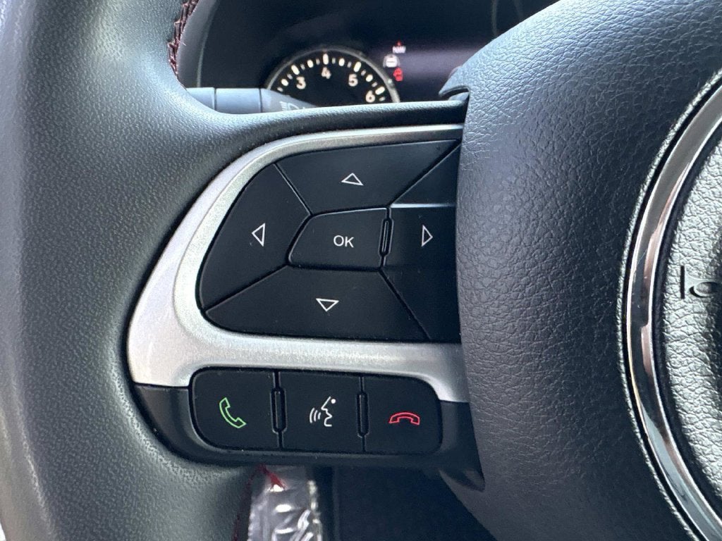 2023 Jeep Renegade Trailhawk