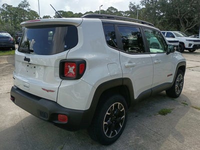2023 Jeep Renegade Trailhawk