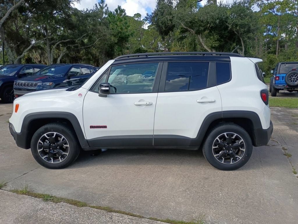2023 Jeep Renegade Trailhawk