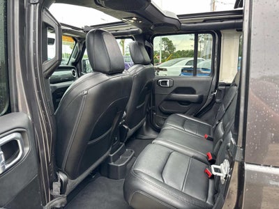2022 Jeep Wrangler Unlimited Sahara Altitude