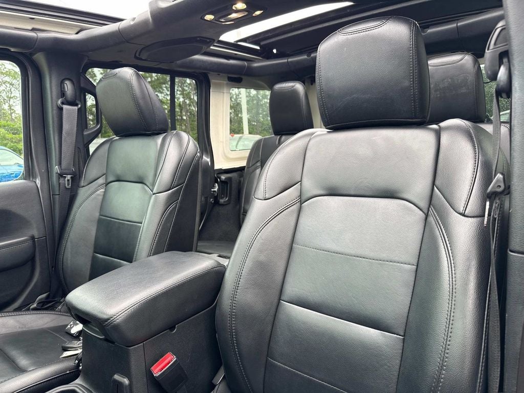 2022 Jeep Wrangler Unlimited Sahara Altitude