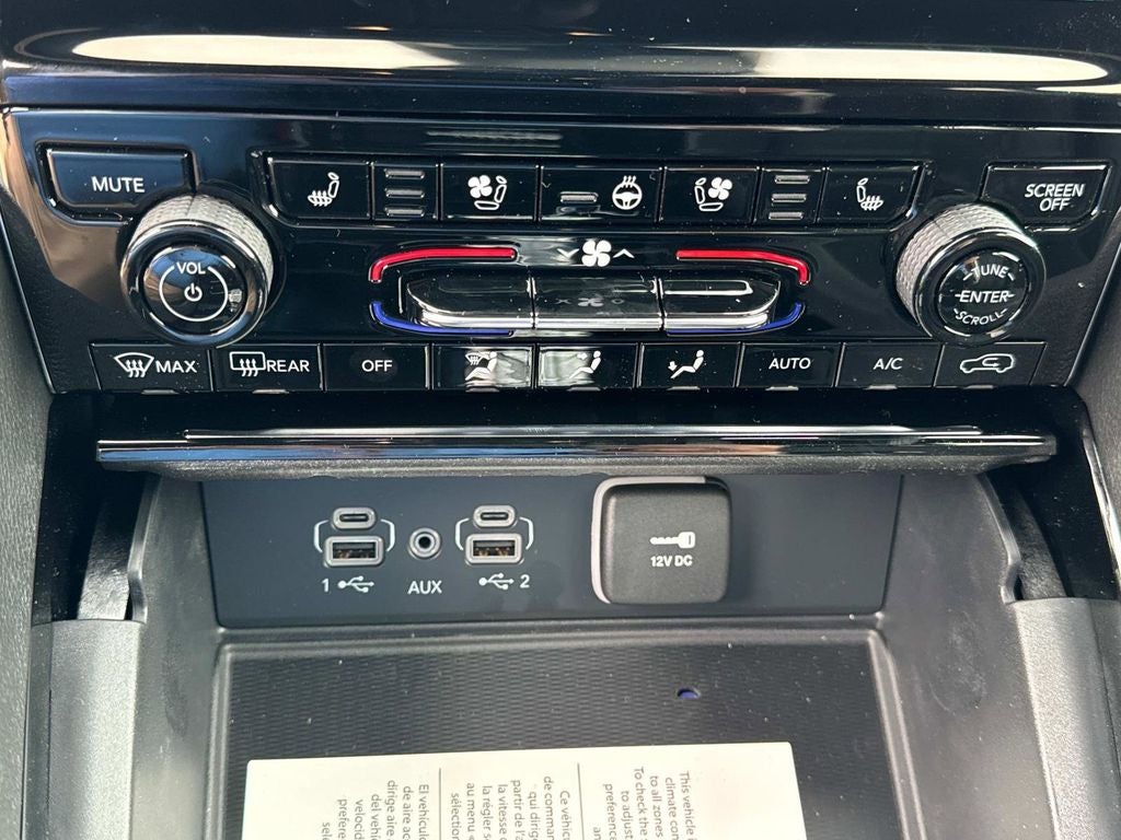 2024 Jeep Grand Cherokee Base