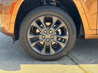 2026 Jeep Grand Cherokee Limited Reserve