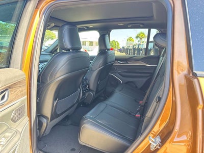 2026 Jeep Grand Cherokee Limited Reserve