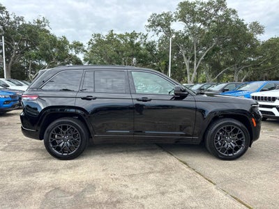 2026 Jeep Grand Cherokee Summit