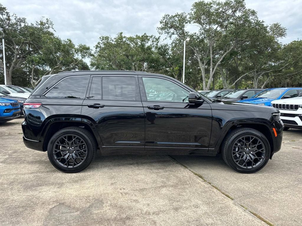 2026 Jeep Grand Cherokee Summit