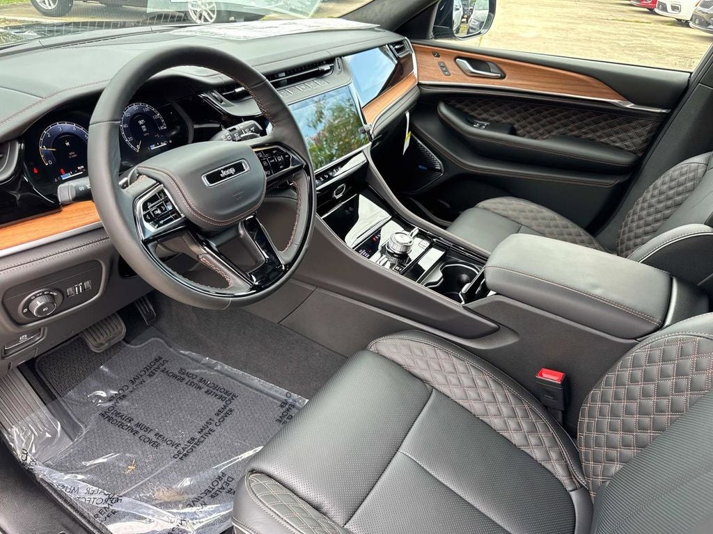 2026 Jeep Grand Cherokee Summit