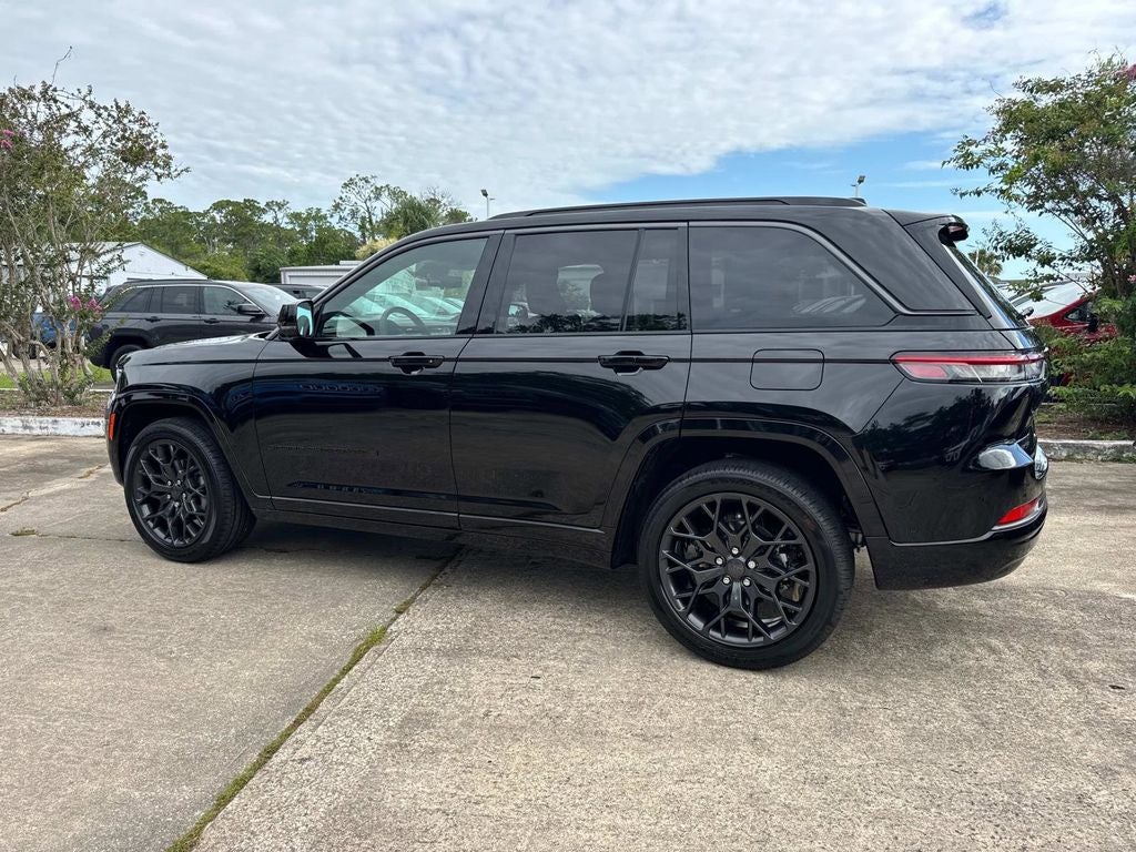 2026 Jeep Grand Cherokee Summit