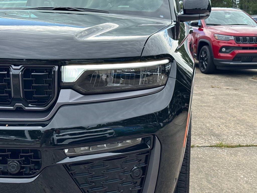 2026 Jeep Grand Cherokee Summit