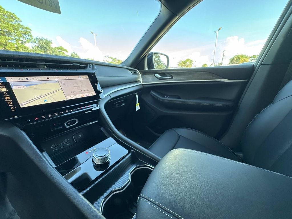 2027 Jeep Grand Cherokee L Limited