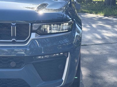 2027 Jeep Grand Cherokee L Limited