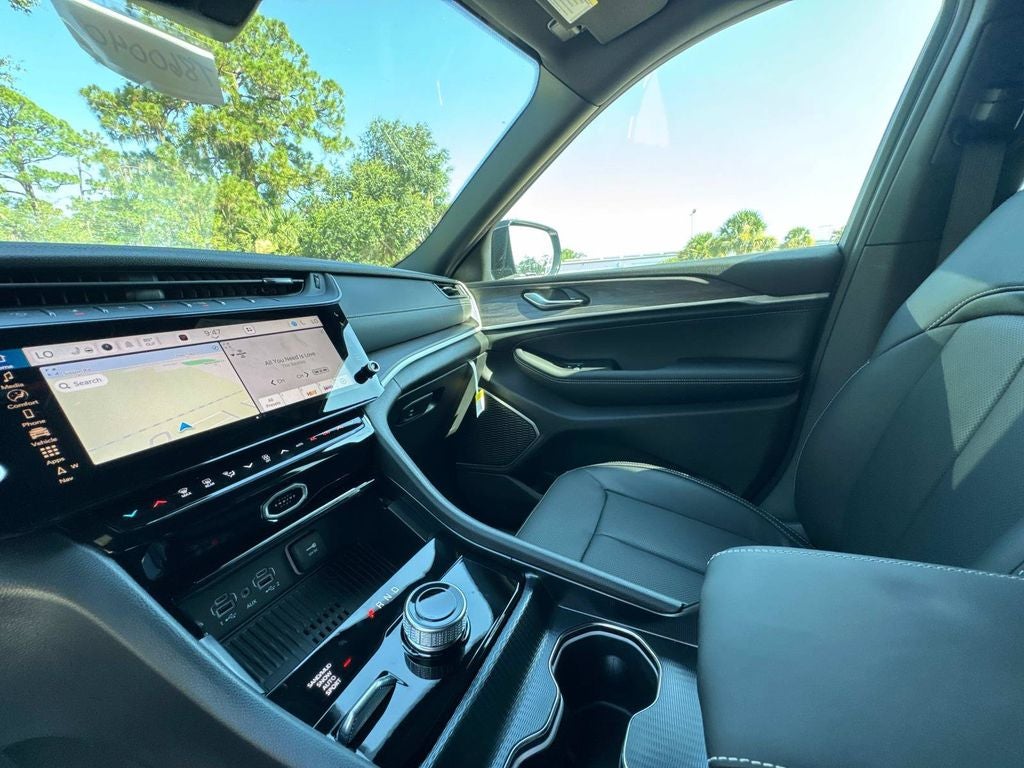 2026 Jeep Grand Cherokee L Limited Reserve