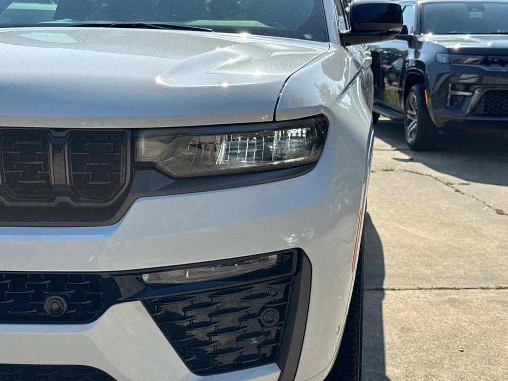 2026 Jeep Grand Cherokee L Limited Reserve