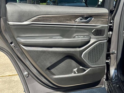 2026 Jeep Grand Cherokee L Limited Reserve