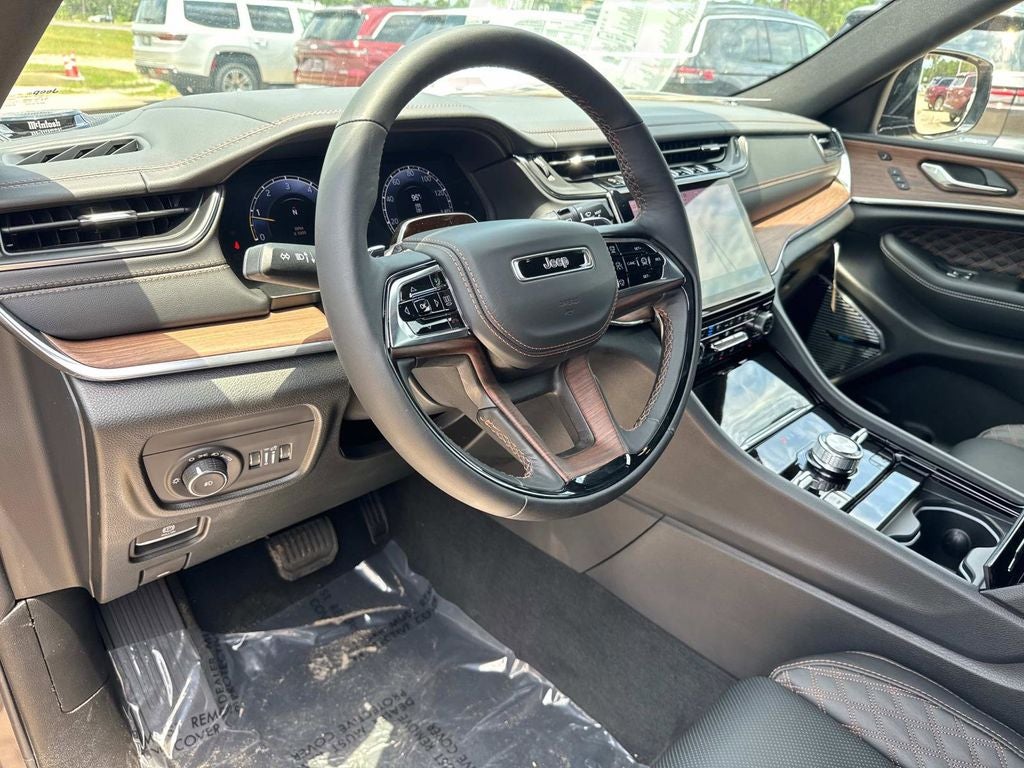 2025 Jeep Grand Cherokee L Summit