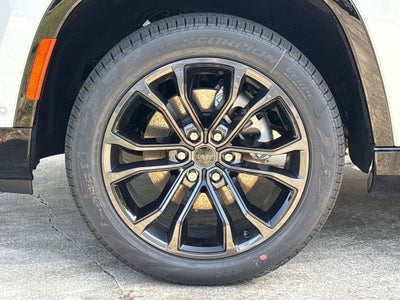 2026 Jeep Grand Wagoneer L Summit Obsidian