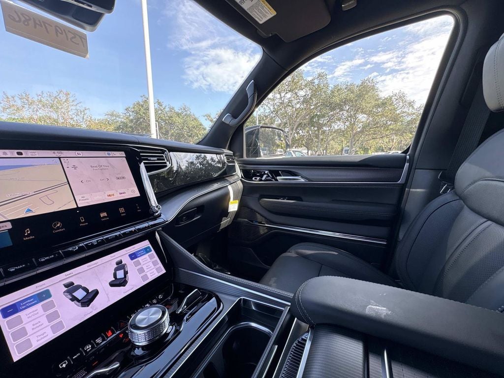 2026 Jeep Grand Wagoneer L Summit Obsidian