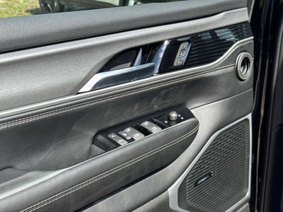 2026 Jeep Grand Wagoneer 4x2