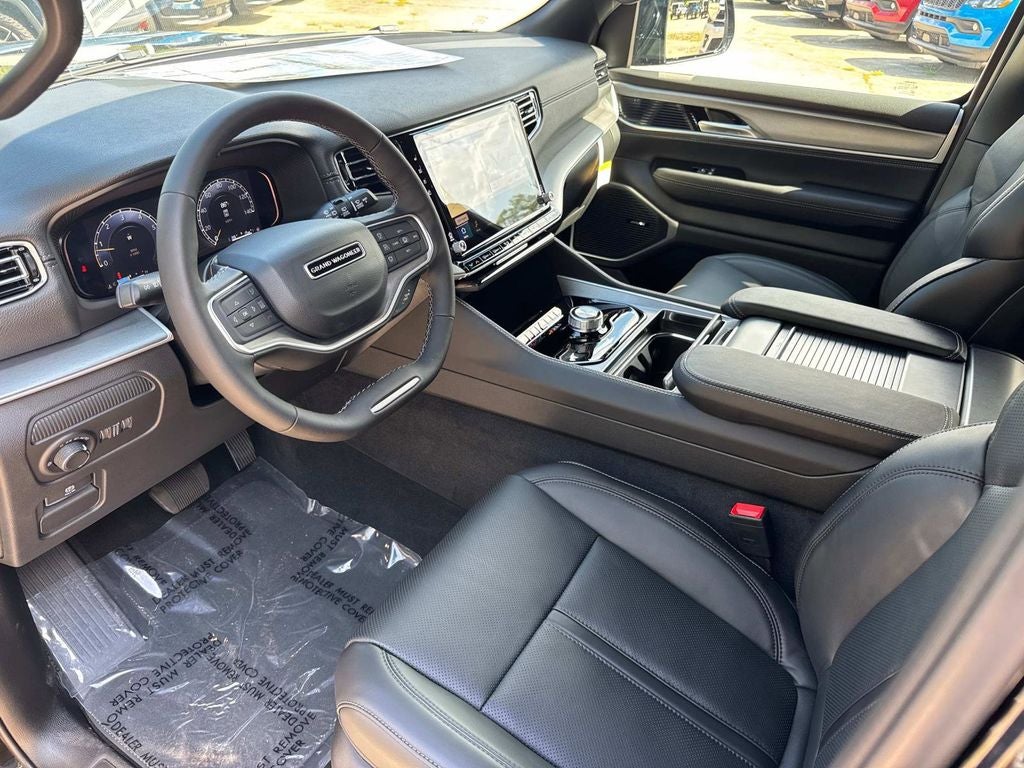 2026 Jeep Grand Wagoneer 4x2
