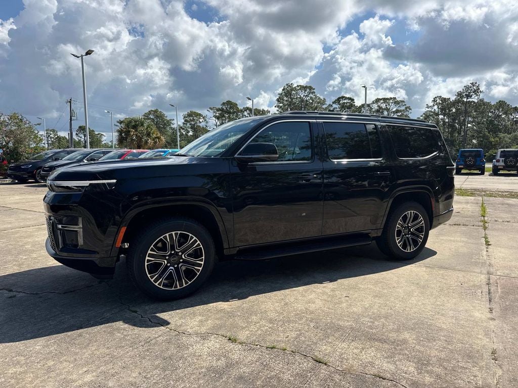 2026 Jeep Grand Wagoneer 4x2
