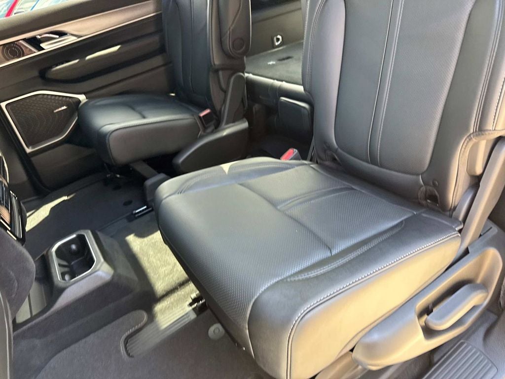 2026 Jeep Grand Wagoneer Upland
