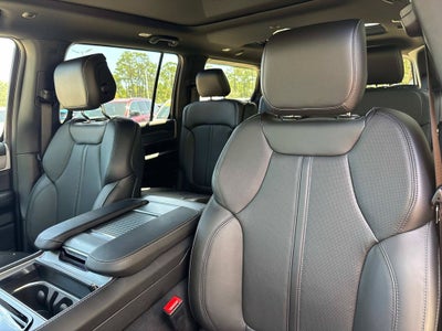 2026 Jeep Grand Wagoneer 4x4