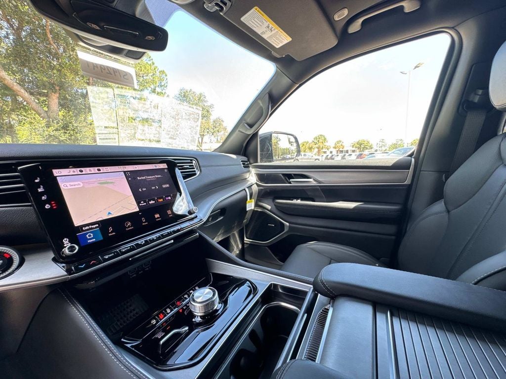 2026 Jeep Grand Wagoneer 4x4