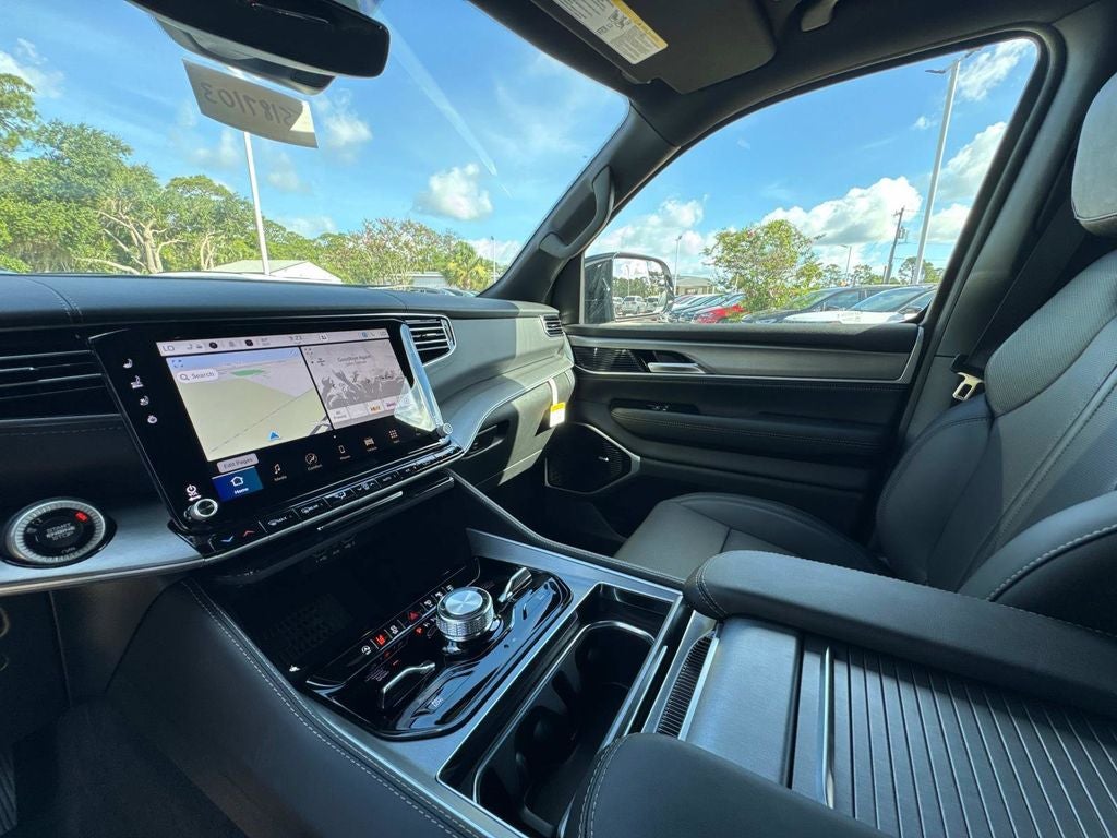 2026 Jeep Grand Wagoneer Limited Reserve
