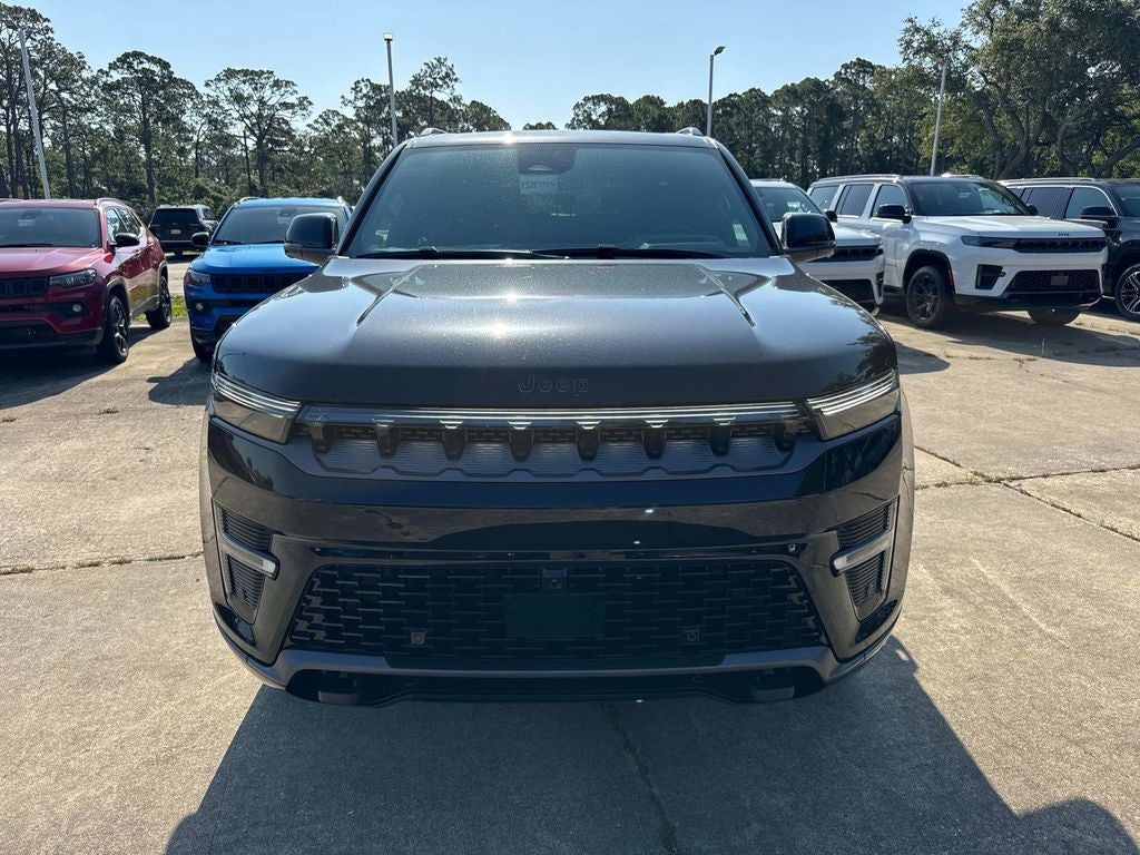 2026 Jeep Grand Wagoneer Limited Reserve