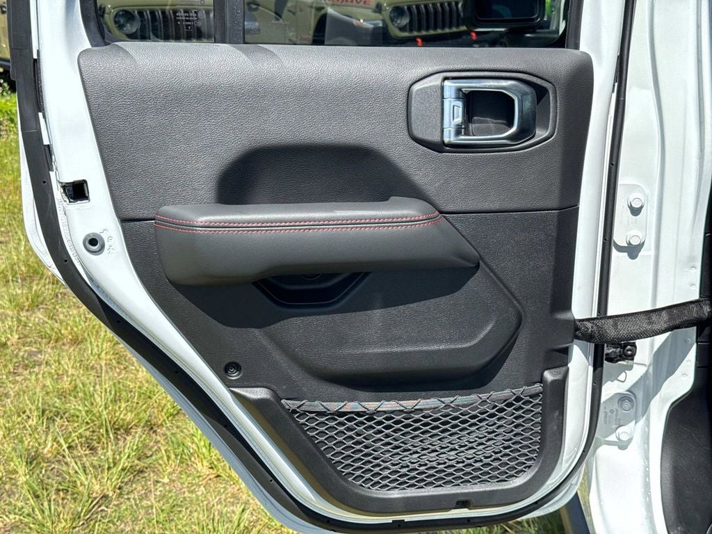 2026 Jeep Gladiator Shadow Ops