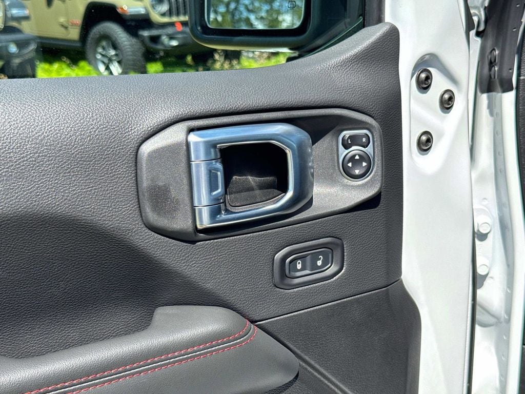 2026 Jeep Gladiator Shadow Ops