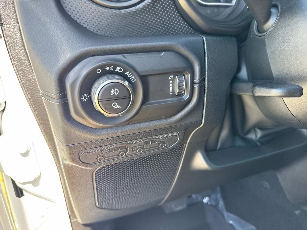 2026 Jeep Gladiator Shadow Ops