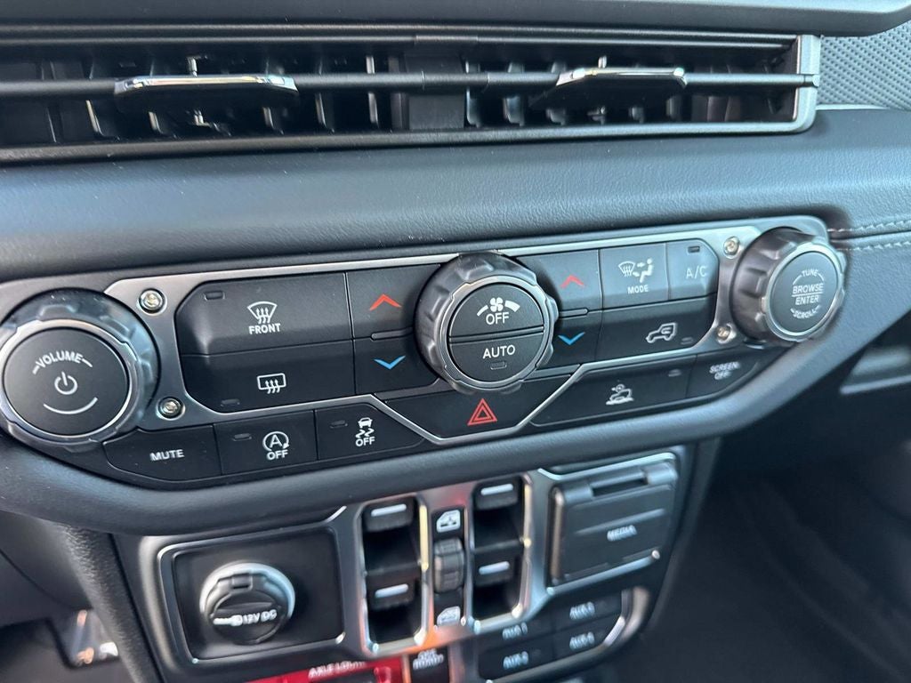 2026 Jeep Gladiator Mojave