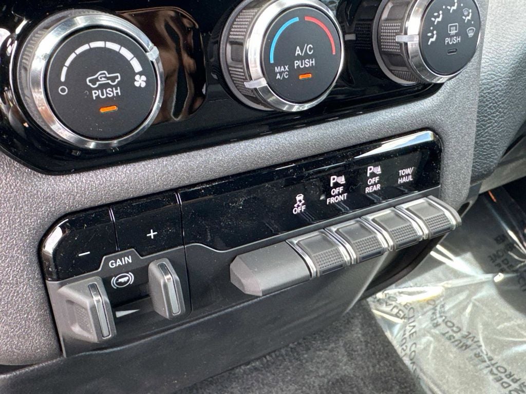 2025 RAM 1500 Tradesman