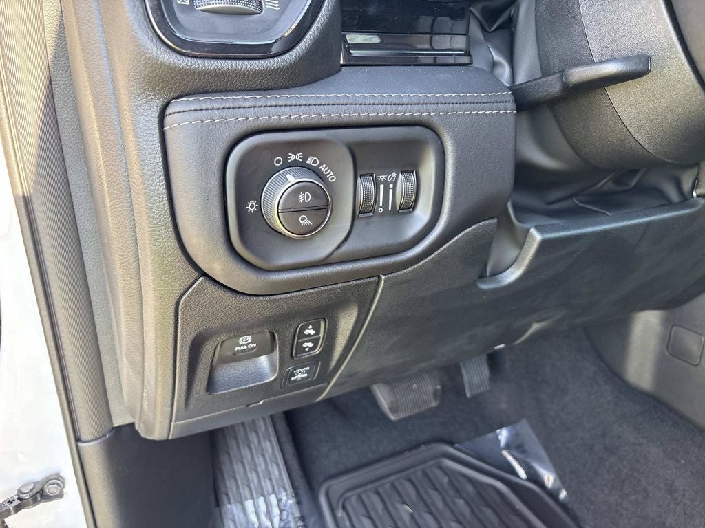 2027 RAM 1500 Limited