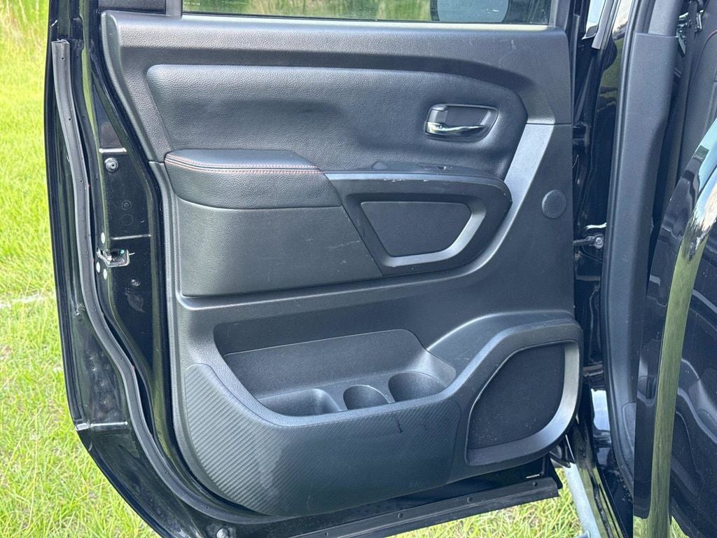 2022 Nissan Titan PRO-4X