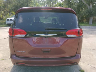 2023 Chrysler Voyager LX