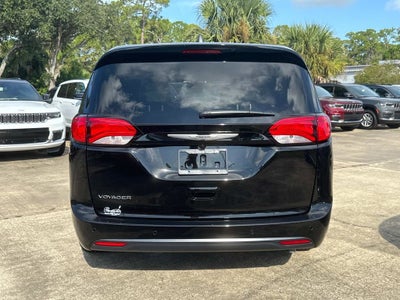 2026 Chrysler Voyager LX