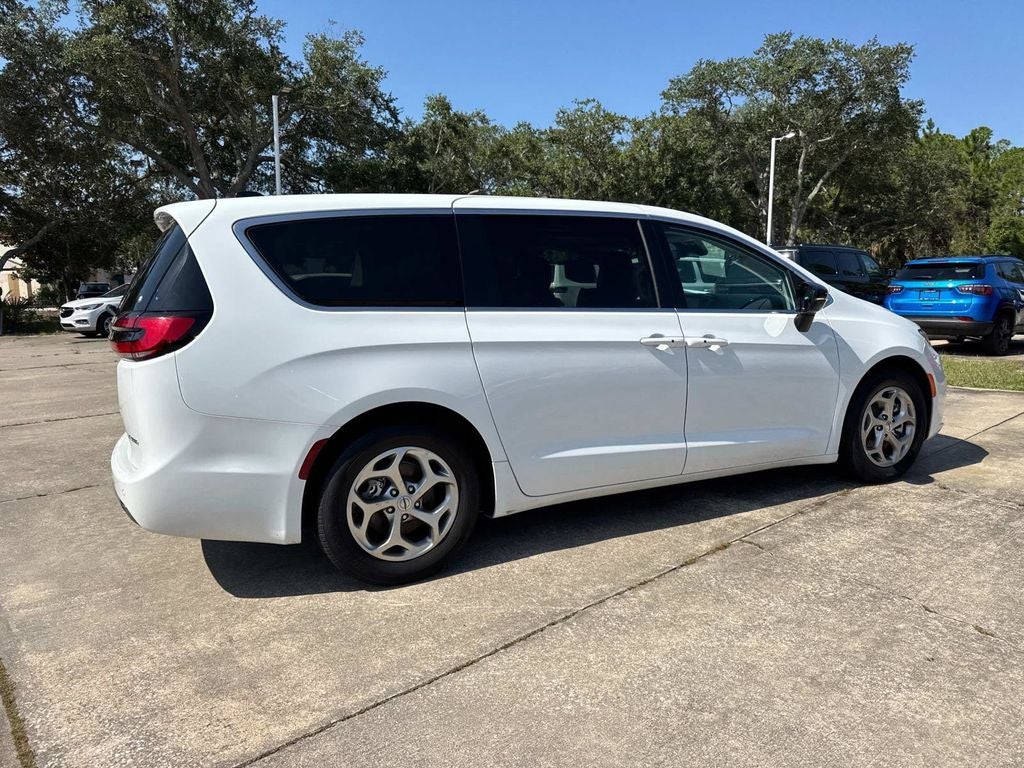 2024 Chrysler Pacifica Limited