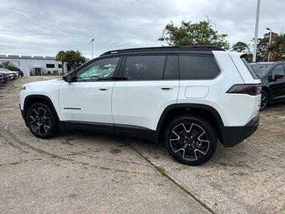 2026 Jeep Cherokee Overland