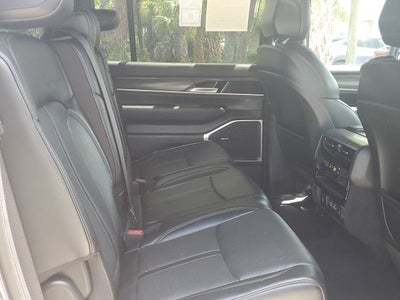 2024 Jeep Wagoneer L Series III