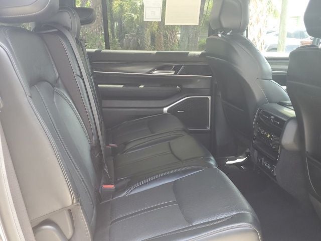 2024 Jeep Wagoneer L Series III