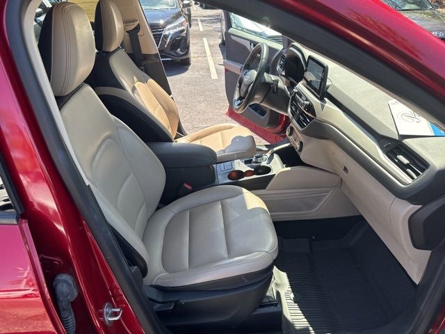 2020 Ford Escape Hybrid SE Sport