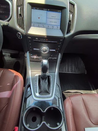 2018 Ford Edge Titanium