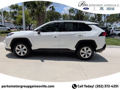 2021 Toyota RAV4 LE